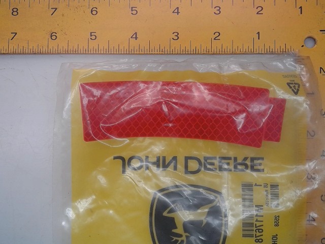 M117678 Label for JOHN DEERE