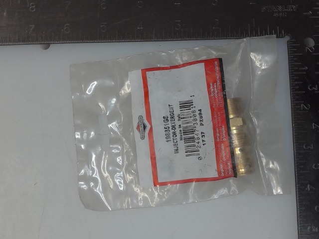 BS198851GS Injector for CUB CADET