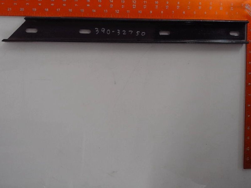 390-32750 Channel for GEHL MANITOU