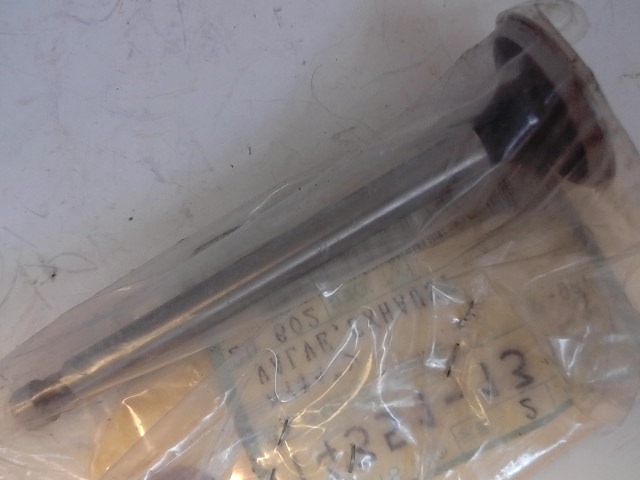 14351-13120 Valve for KUBOTA