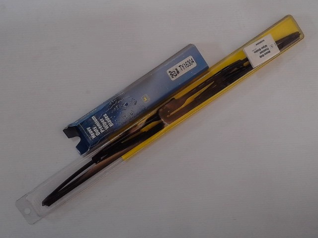 TY16304 20wprblde for JOHN DEERE