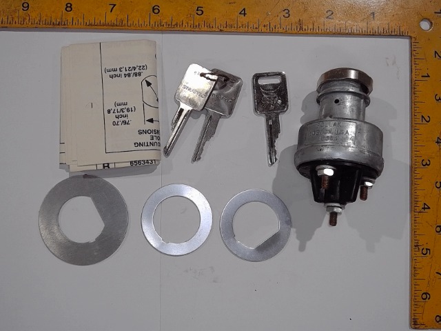 6724282 Switch W/4 Keys for BOBCAT