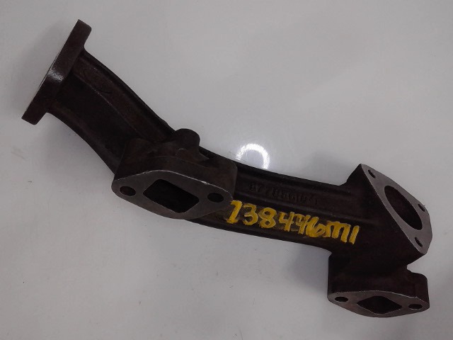 738446M1 Manifold for AGCO