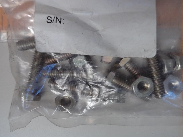 904400 8 Bolt/8 Lcknut