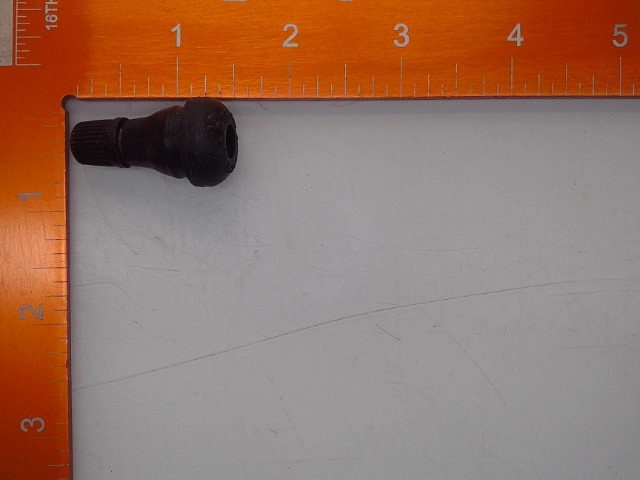 420-32988 Plug for GEHL MANITOU