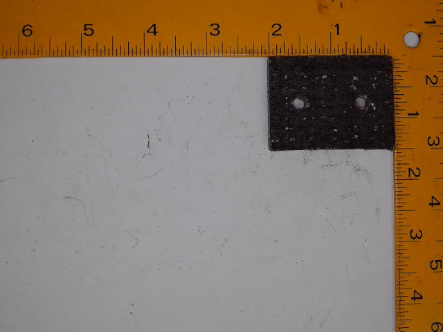 827261 AGCO Lining