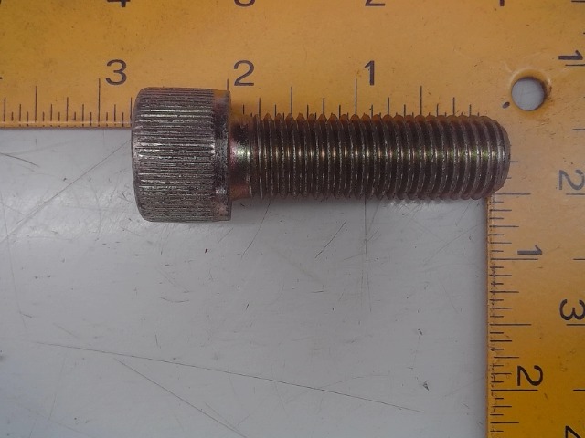310-32639 Bolt for GEHL MANITOU