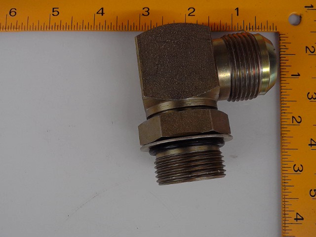 230-32706 Fitting for GEHL MANITOU