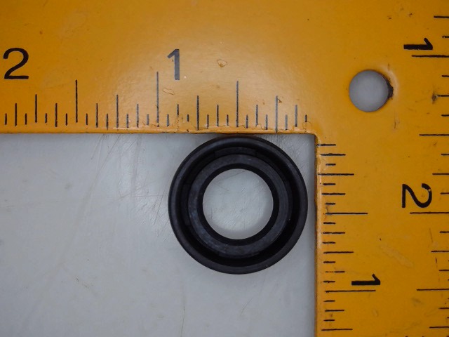 721-0393 Seal .875 X.500 for CUB CADET