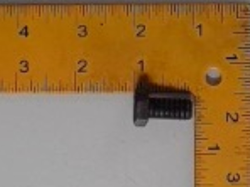 3038090M3 Screw for AGCO