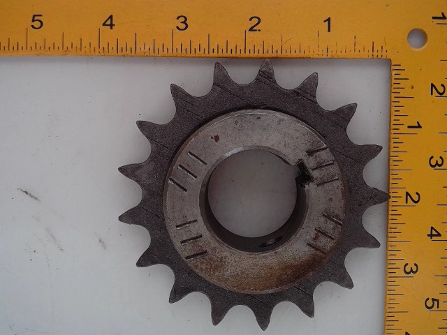 W7015-36 Spkt 17 Teeth for AGCO