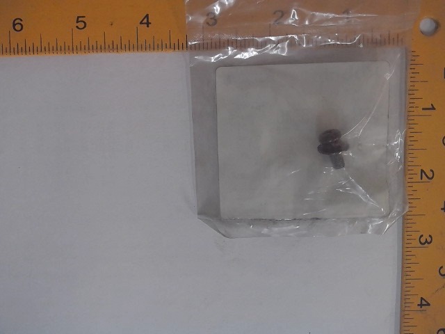 5H601-33340 Screw