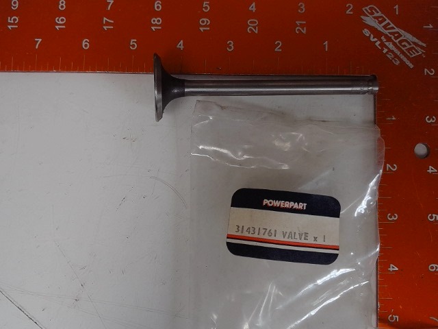 910002 Valve for AGCO