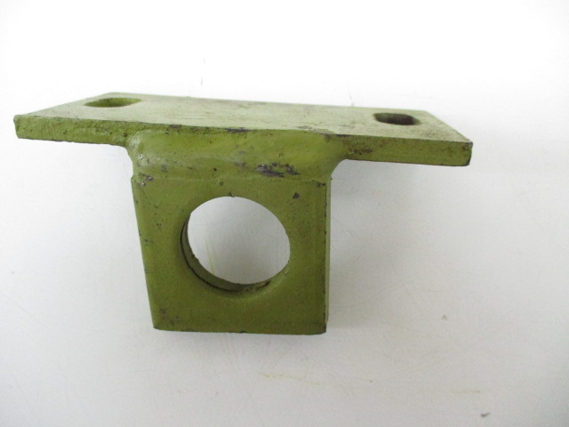 200-32356 Brkt for GEHL MANITOU