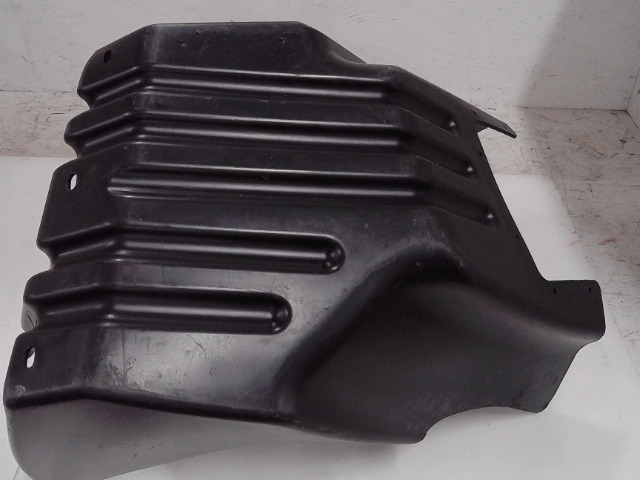 3596035C6 Cover for CUB CADET