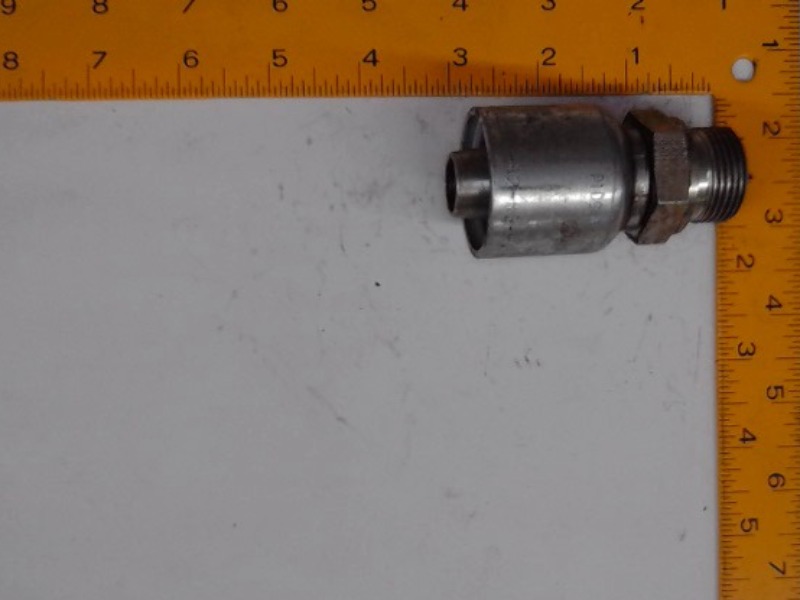 X1D943-12-12 Fitting for JOHN DEERE