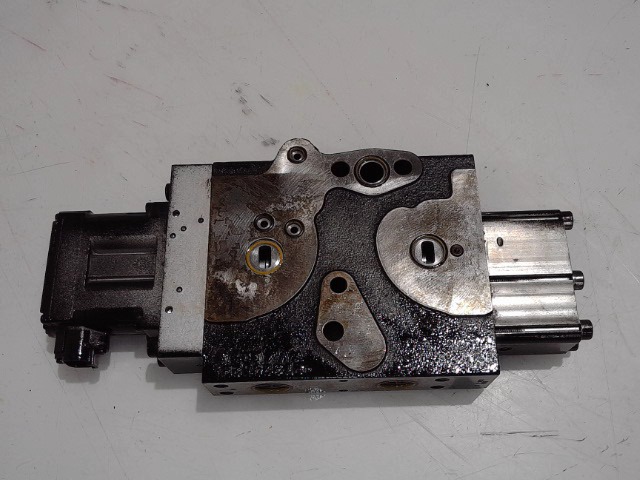 47851207-U Valve