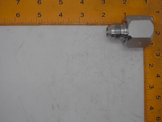 X12-8TRTXN-S Ftng for JOHN DEERE