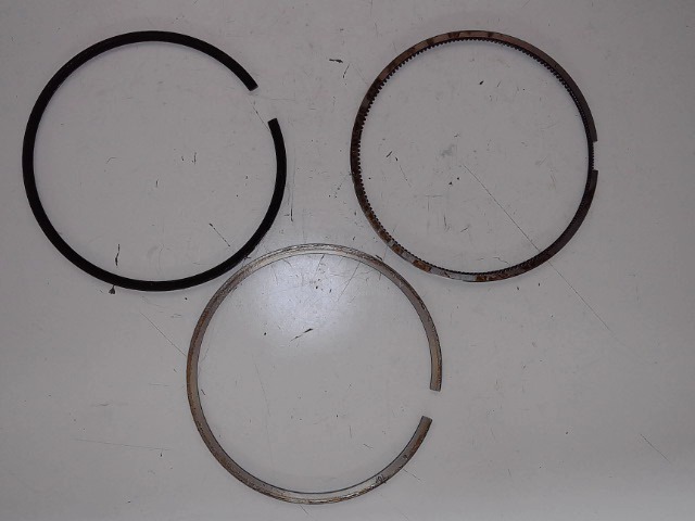 A77744 Piston Ring Kit