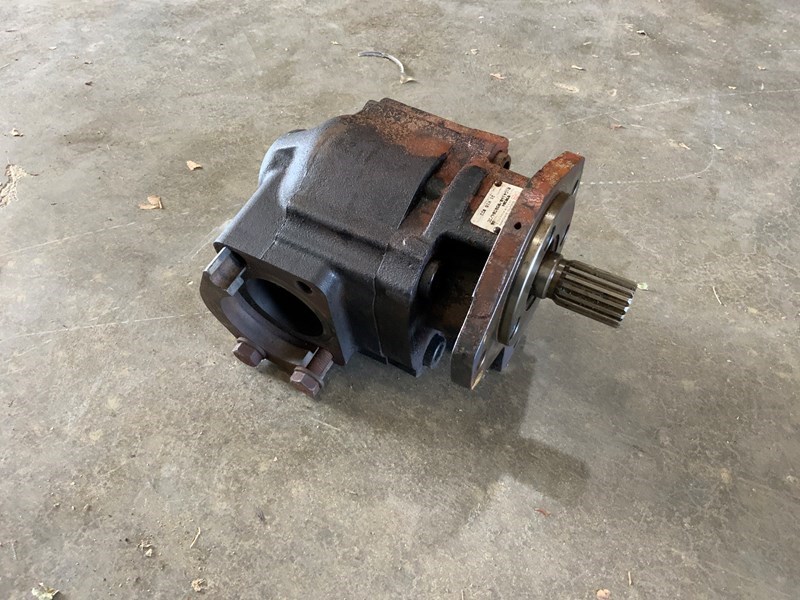 1884455 Pump Gp-gear for CATERPILLAR