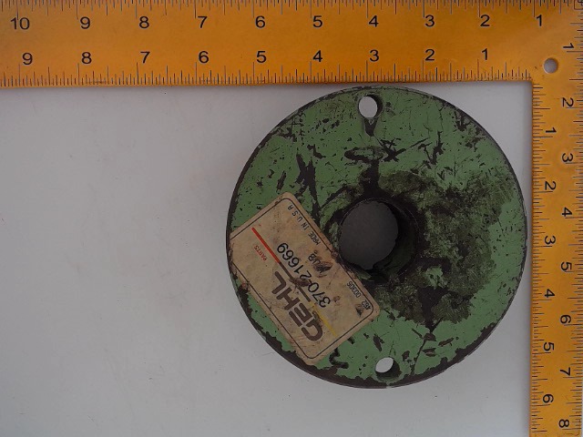 370-21669 Hub for GEHL MANITOU