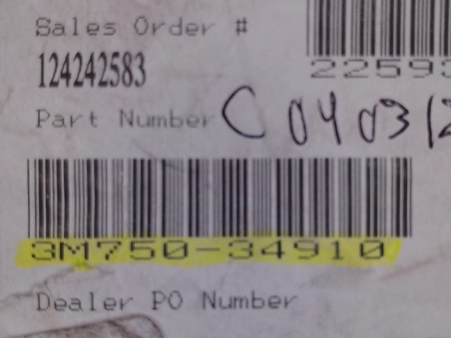 3M750-34910 Bush, Flange