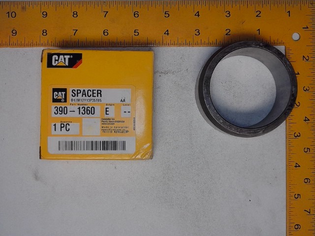 3901360 Spacer