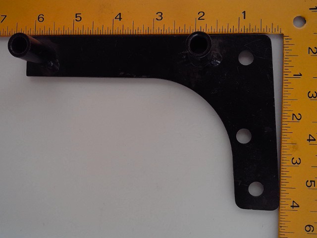 2004618C3 Bracket