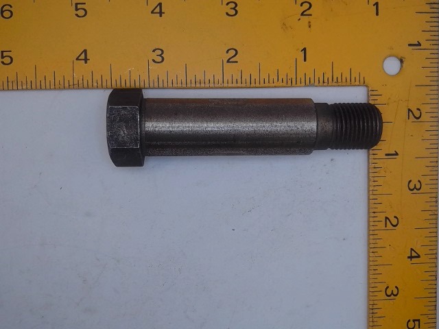 711-3208 Bolt for CUB CADET