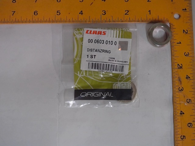 6030100 CLAAS Spacer