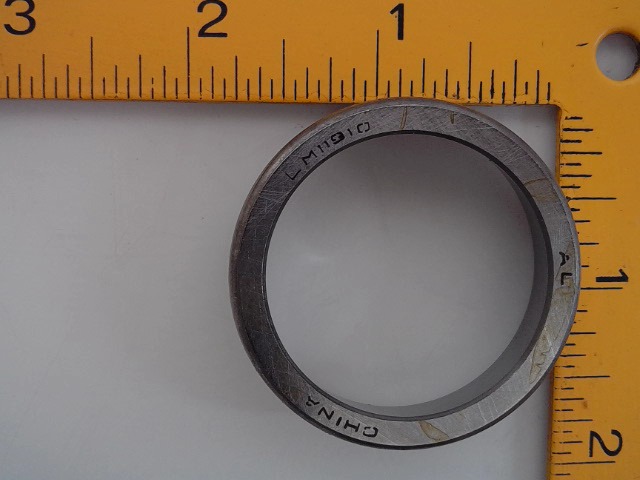 831054M1 Cup for AGCO