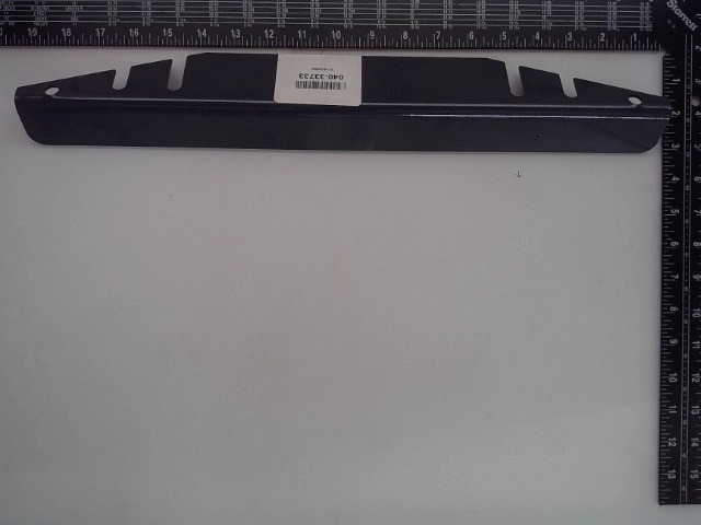 040-33733 Plate for GEHL MANITOU