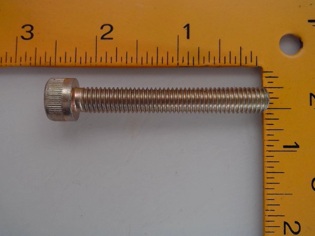 565-110 Screw for CASE NEW HOLLAND