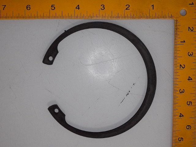 R32220 CASE Snap Ring