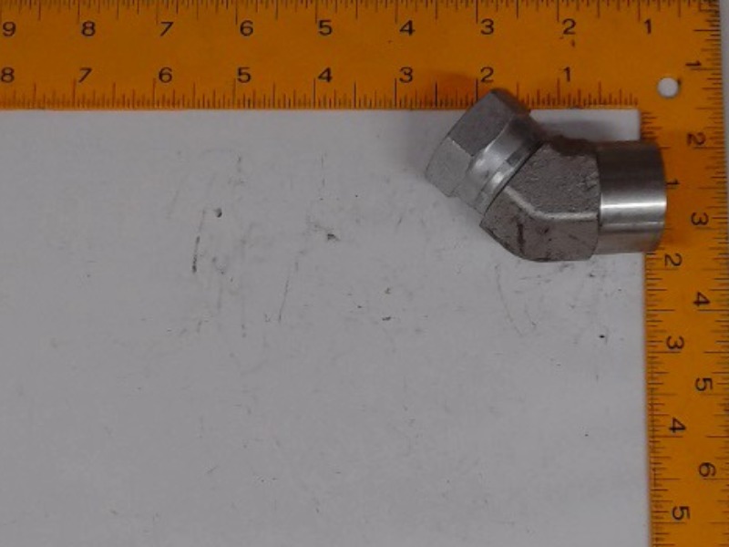 X3207-12-12 Fitting for JOHN DEERE