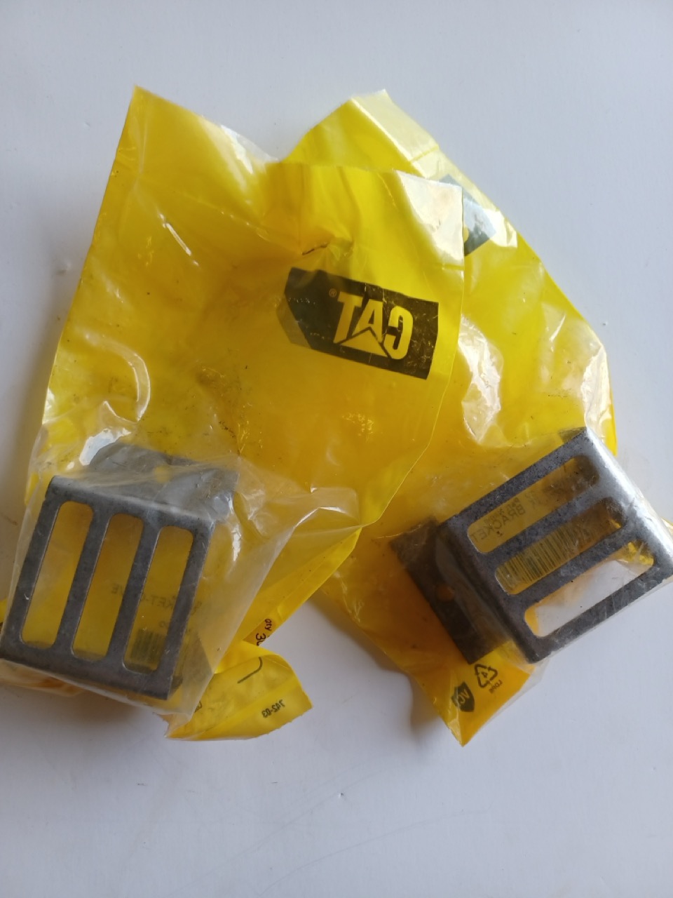 301-0014 Bracket-cove for CATERPILLAR