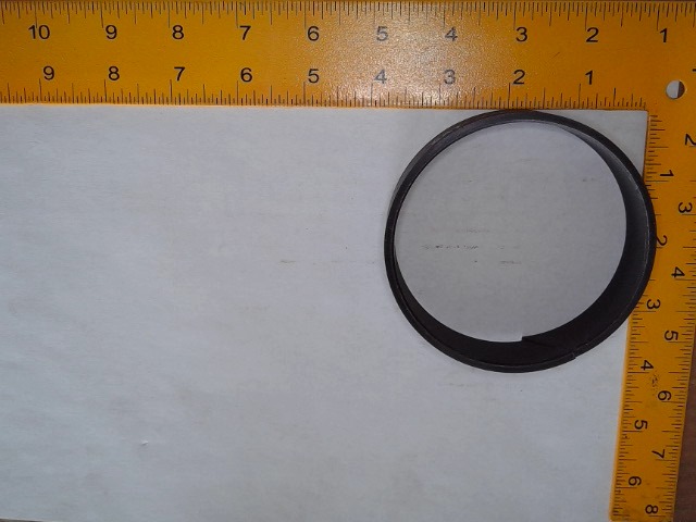 8T8337 Ring