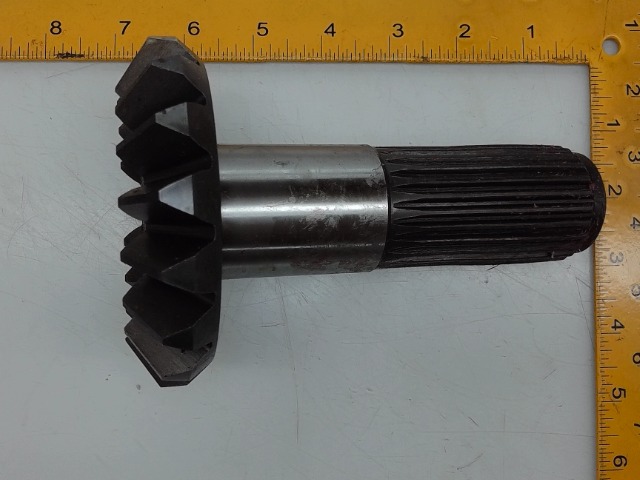 CE18776 Shaft 17t/25s for JOHN DEERE
