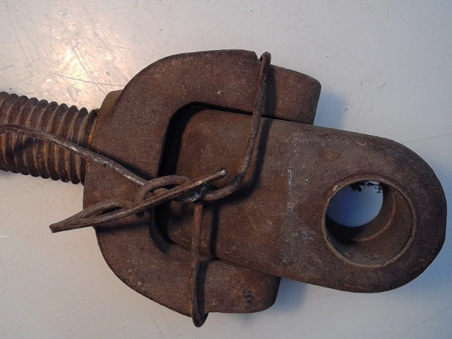 20-7130020 Yoke Assembly for AGCO