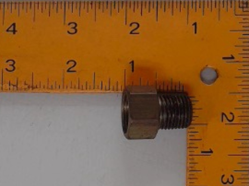 943527 Adapter for AGCO