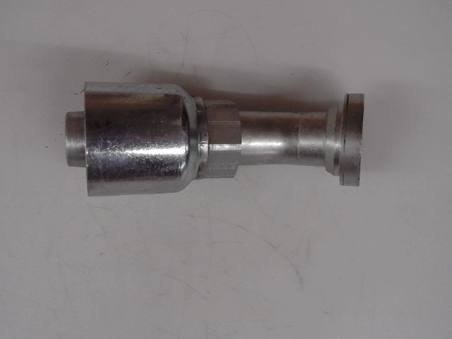 X16E78-24-24 Fitting for JOHN DEERE
