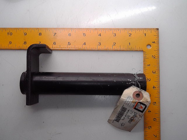 EPA73052 Pin for AGCO