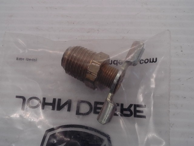 XDC604-4 Drain Valve for JOHN DEERE