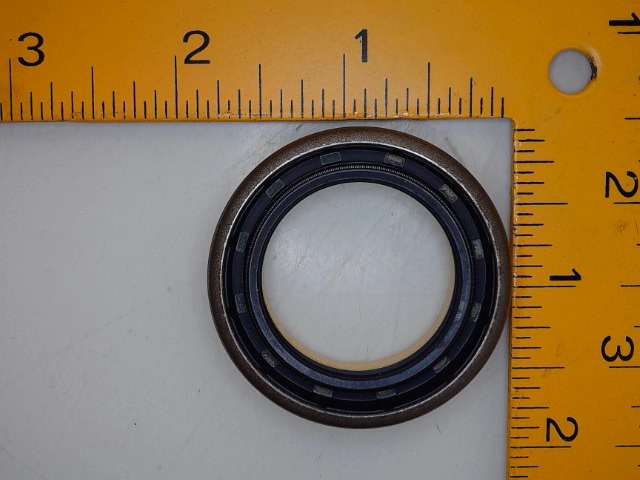 1966191C1 CASE Seal