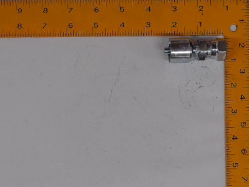 X1GU43-4-4 Fitting for JOHN DEERE