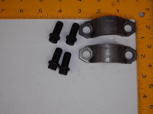 1658833C91 Clamp Kit for NAVISTAR
