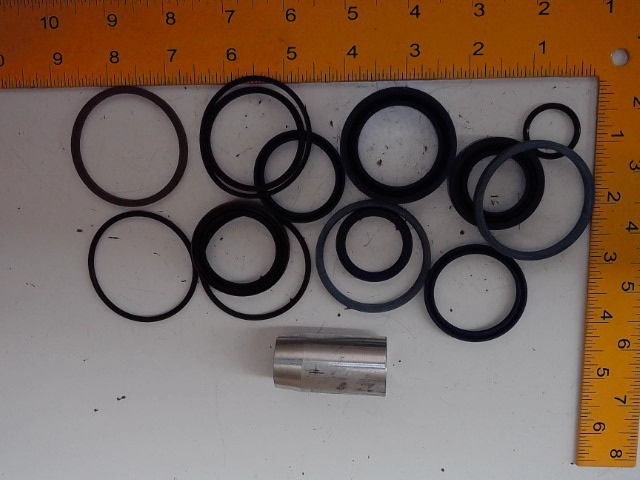 AE57273 Seal Kit for JOHN DEERE
