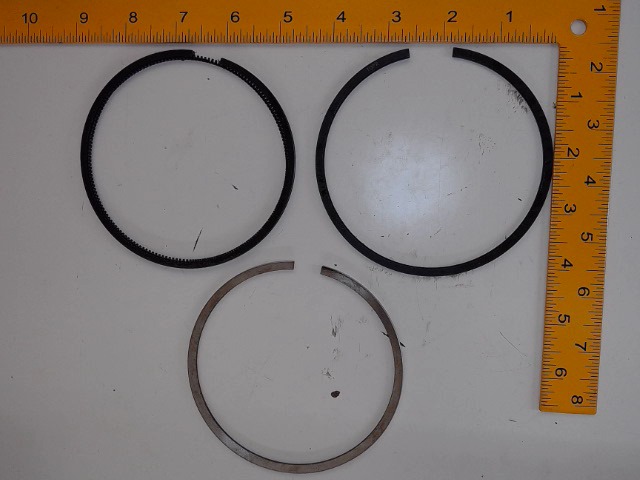 A77727 Piston Ring Kit