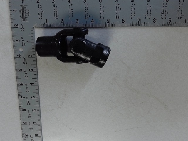 K7561-16823 U Joint for KUBOTA
