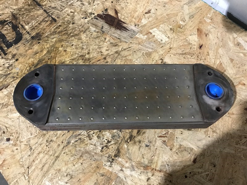 8130186 Oil Cooler for VOLVO